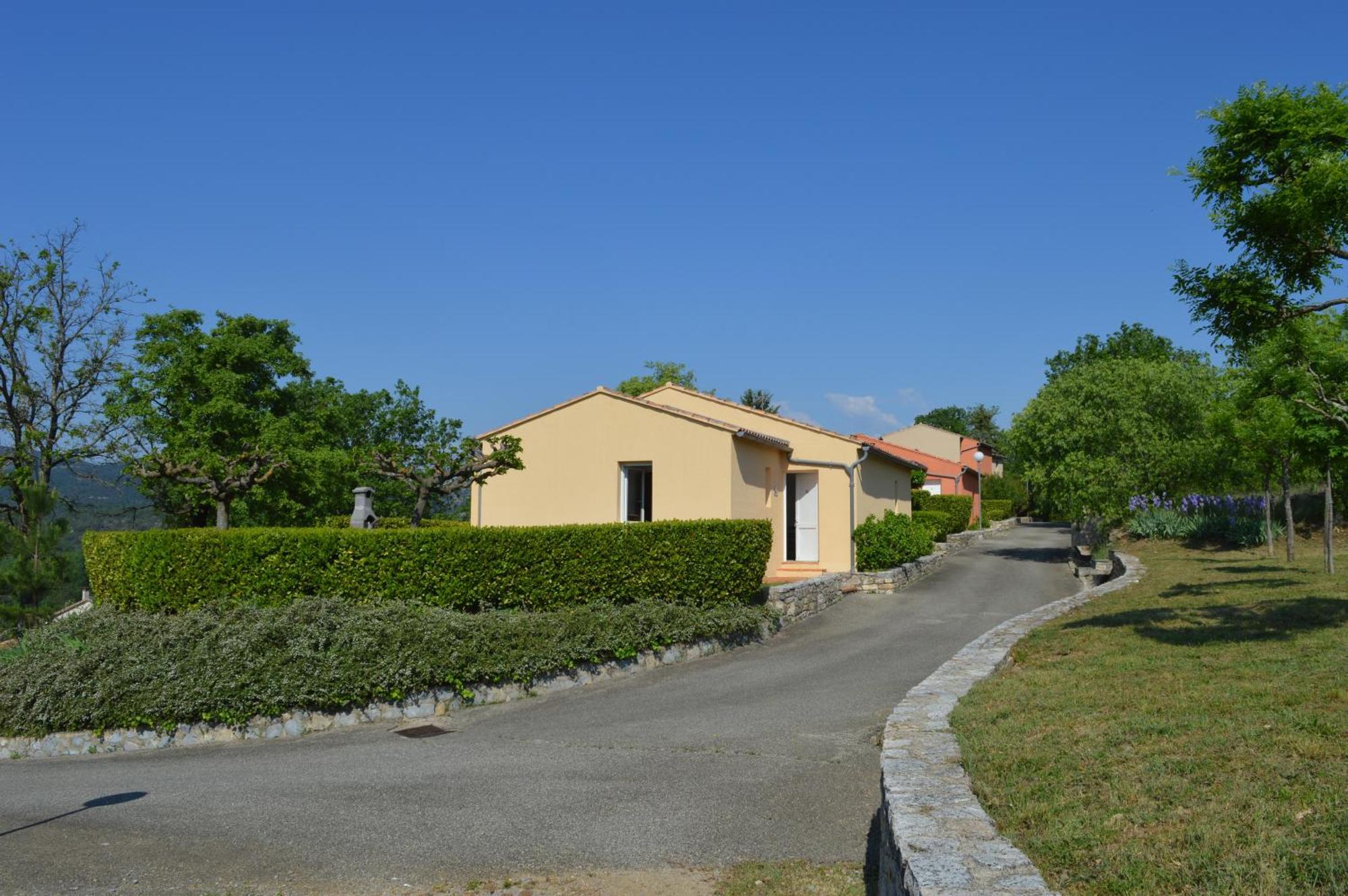 Willa Le Moulin Vallon-Pont-dʼArc Zewnętrze zdjęcie